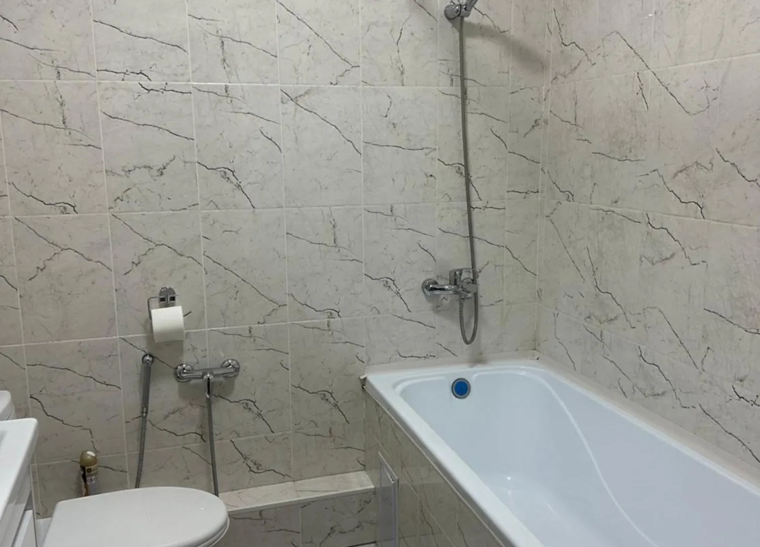 Lakestay 1 Almaty Apartment